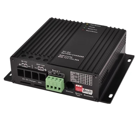 リチウム ゲルの鉛酸 AGM によって密封される LifePO4 電池のための FCC 30A DC DC 充電器