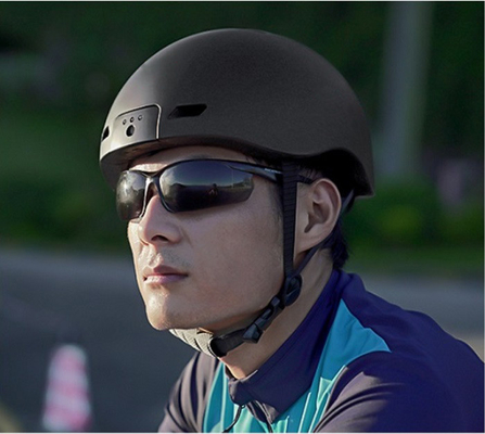 サイクリング用安全ヘルメットカメラ