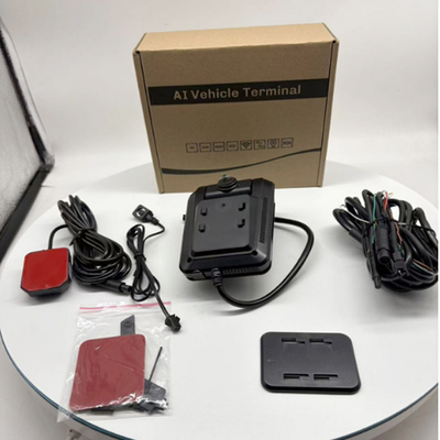 ADASとDSMの付いたオールインワンAIダッシュカメラ