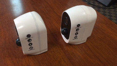 IP66 Indoor&Outdoorの無線モニターIPのカメラのwifi 1080P HDのスマートなホーム セキュリティーの監視の屋内カメラ