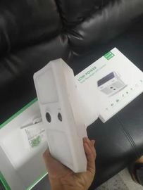 PIRの屋外の保安用カメラはとの動きの無線wifi電池ライトIPのカメラを検出する