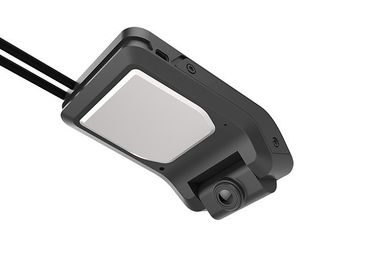 生きている流れビデオAPP車のスマートなカムSOS WiFiを持つ独特な二重レンズのダッシュのカメラ4g Gps