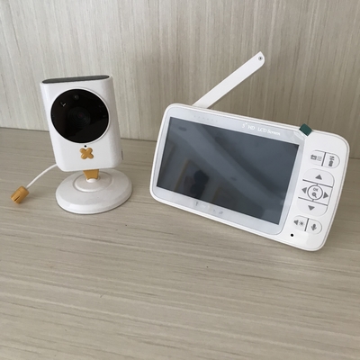 HD 5inchの表示無線電信のデジタル赤ん坊のモニターの声制御対面ビデオ モニター