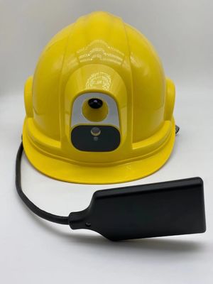 カメラが付いている人間の特徴をもつシステム4Gビデオ ヘルメットを測定する温度のヘルメット
